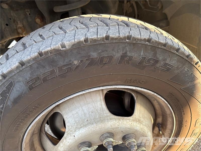 RAM 5500 Camiones plataforma