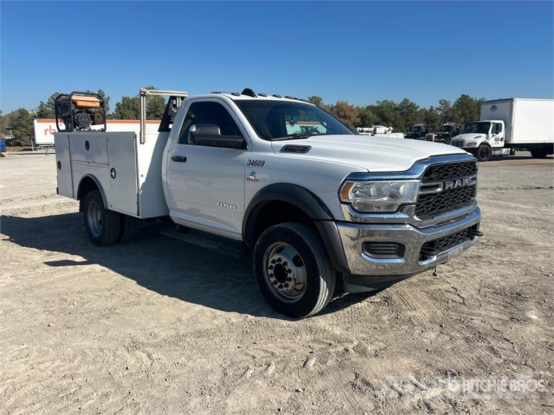 RAM 5500 Pick-upy / Pojazdy z otwieranymi burtami
