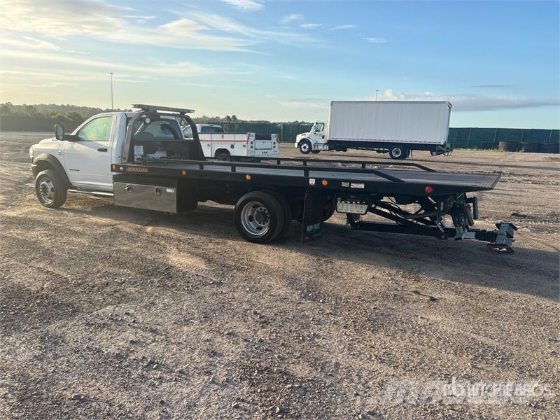 RAM 5500 Sleepwagens