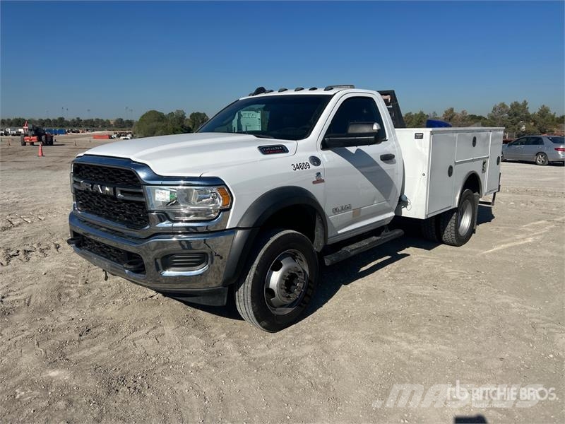 RAM 5500 Pick-upy / Pojazdy z otwieranymi burtami