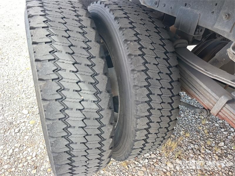 RAM 5500 4x4 Crew Cab Flatbed Truck (Inoperable) Camiões estrado/caixa aberta
