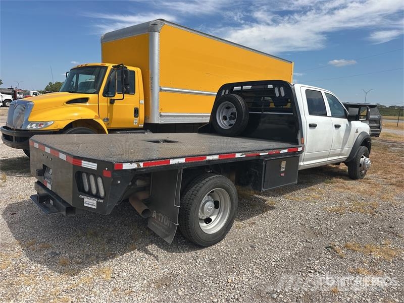 RAM 5500 4x4 Crew Cab Flatbed Truck (Inoperable) Camiões estrado/caixa aberta
