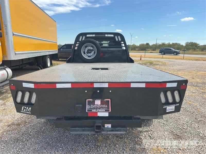 RAM 5500 4x4 Crew Cab Flatbed Truck (Inoperable) Camiões estrado/caixa aberta