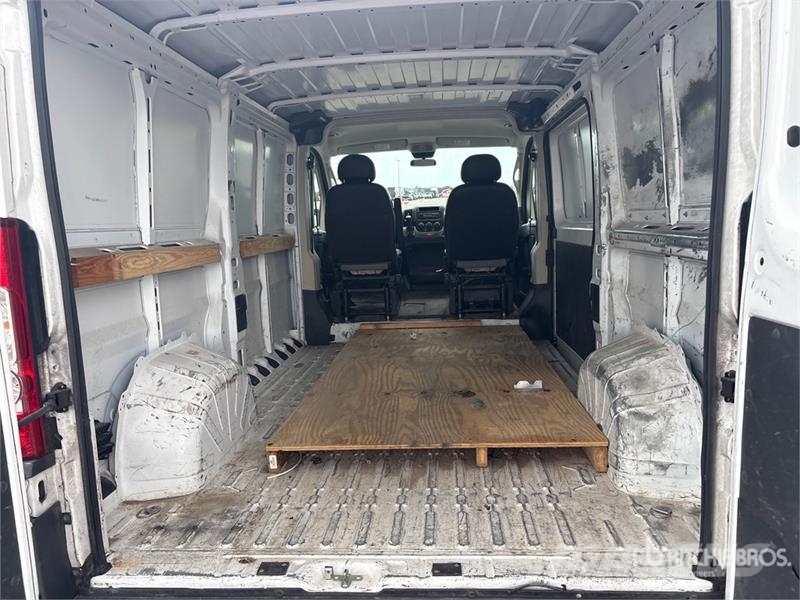 RAM Promaster 1500 Cargo Van Dodávky
