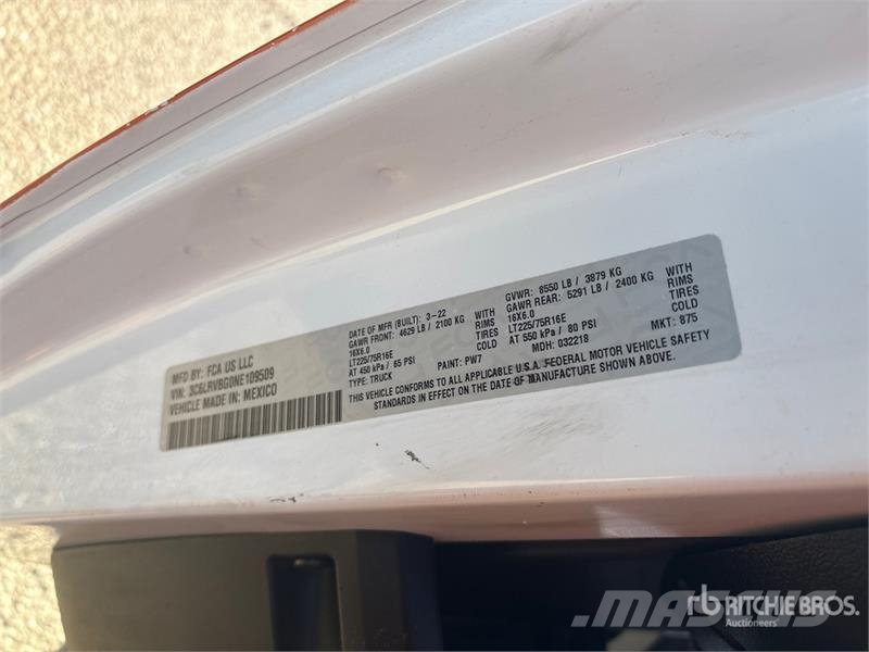 RAM Promaster 1500 Cargo Van Preču pārvadāšanas furgoni