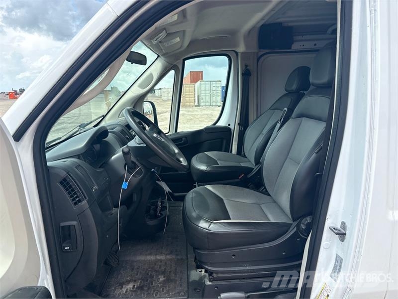 RAM Promaster 1500 Cargo Van Dodávky