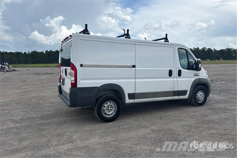 RAM Promaster 1500 Cargo Van Dodávky