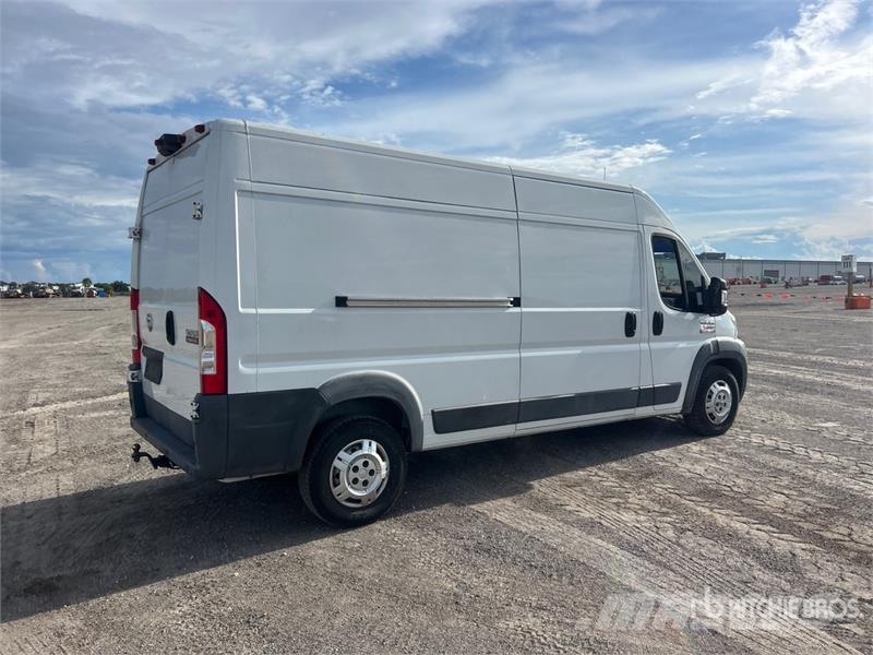 RAM Promaster 2500 Cargo Van Panel vans