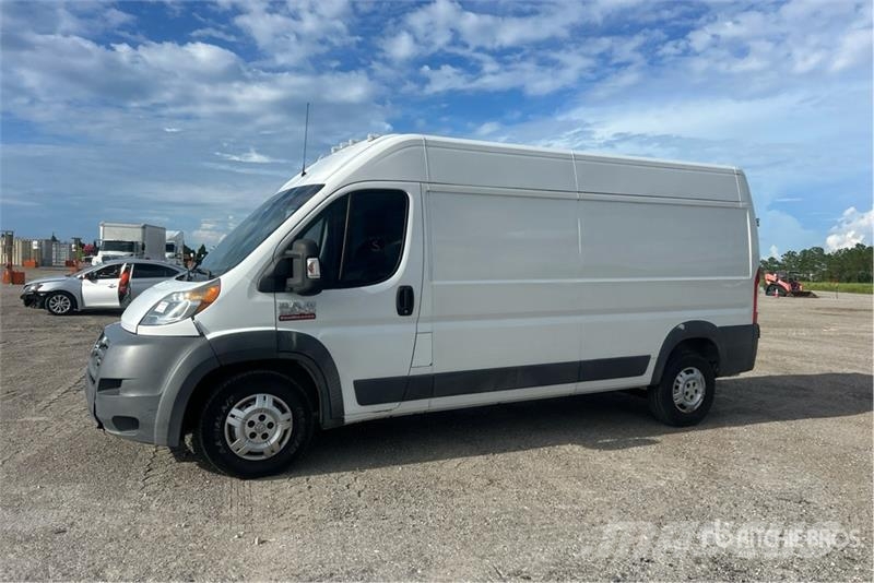 RAM Promaster 2500 Cargo Van 廂式貨物運輸車
