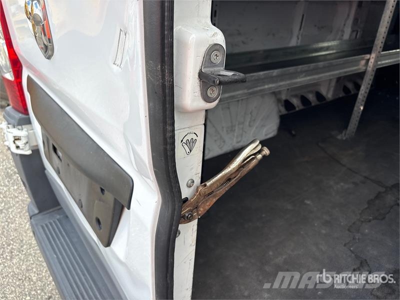 RAM Promaster 2500 Cargo Van Varevogne