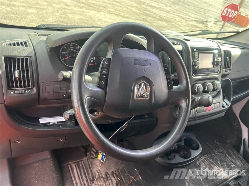 RAM Promaster 2500 Cargo Van 廂式貨物運輸車
