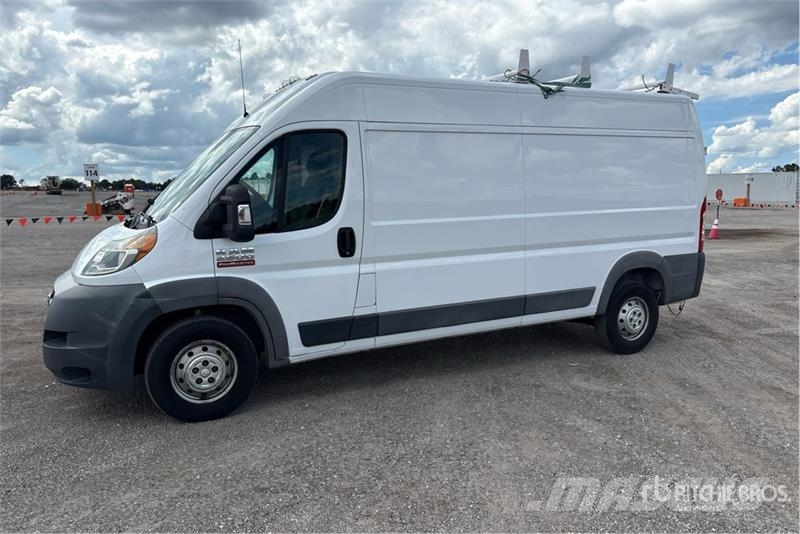 RAM Promaster 2500 Cargo Van Varevogne