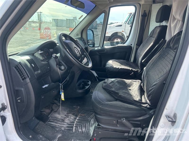 RAM Promaster 2500 Cargo Van 廂式貨物運輸車