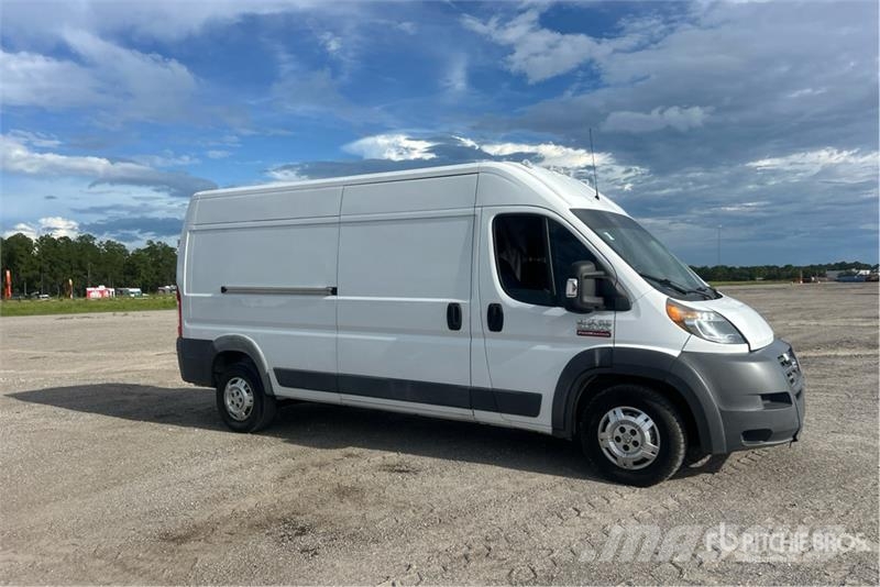 RAM Promaster 2500 Cargo Van 廂式貨物運輸車