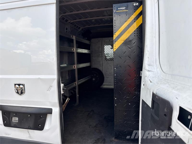 RAM Promaster 2500 Cargo Van Varevogne