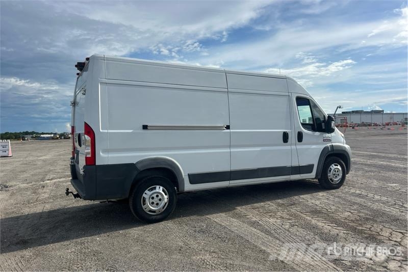 RAM Promaster 2500 Cargo Van 廂式貨物運輸車