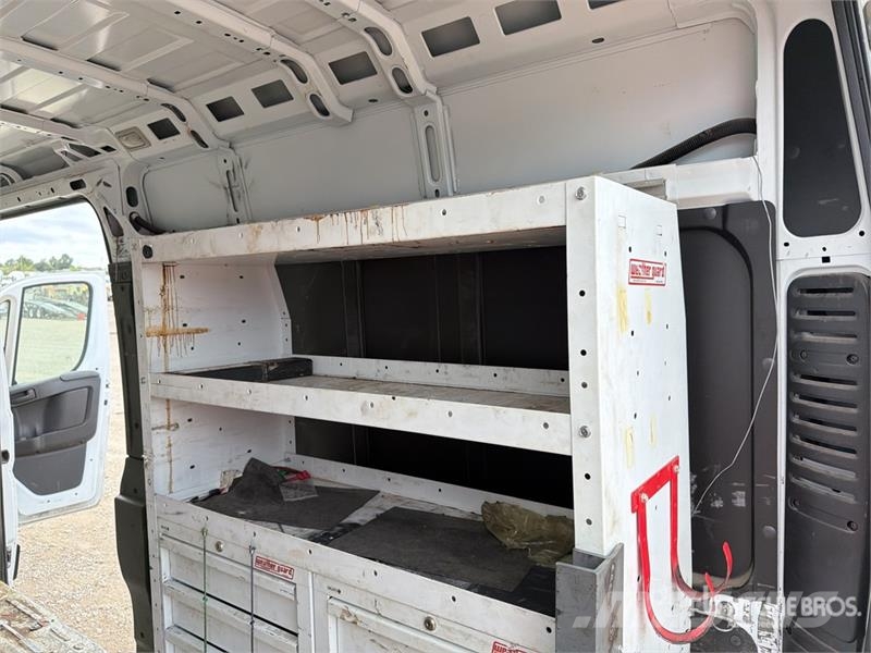 RAM ProMaster 3500 Cargo Van (Inoperable) Dostavna vozila / kombiji