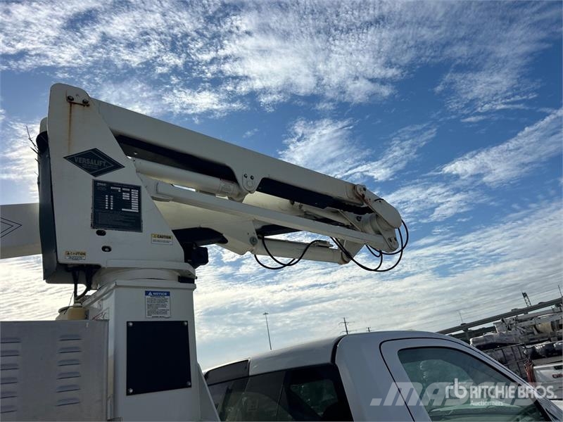 RAM SST36NE-01 on Ram 4500 4x2 Bucket Truck (Inoperabl Auto korpe