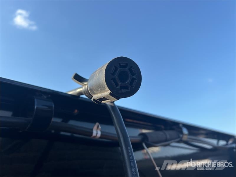 RawMaxx RDX16GN14K T/A Roll-Off Trailer مقطورات لوادر