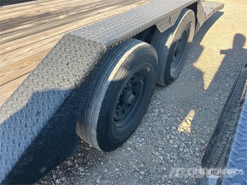 RawMaxx SLX24BP14K 24 ft T/A Equipment Trailer Prikolice za prevoz vozil