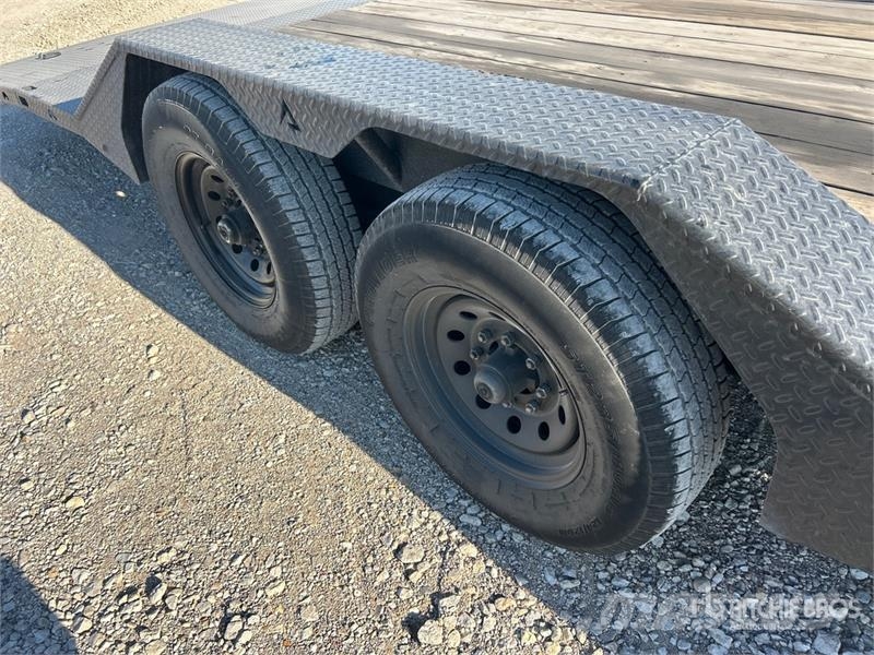 RawMaxx SLX24BP14K 24 ft T/A Equipment Trailer Prikolice za prevoz vozil
