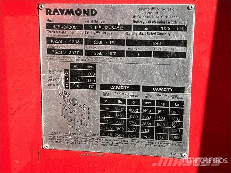 Raymond 425-C40QM 4000 lb Reach Truck شاحنة مناولة