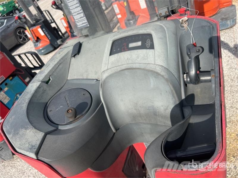 Raymond 740 R45TT Srednopodizni komisioni viličar