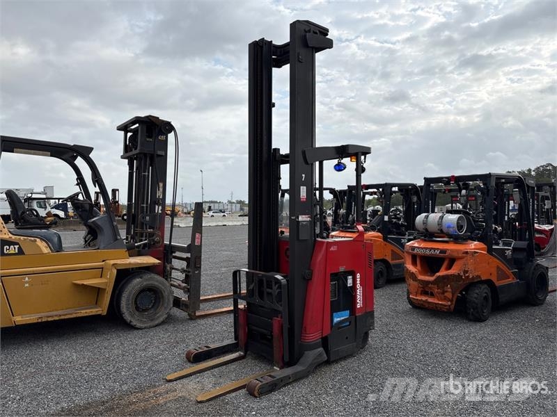Purchase used Raymond 7500-R45TT 4500 lb Reach Truck reach truck via ...