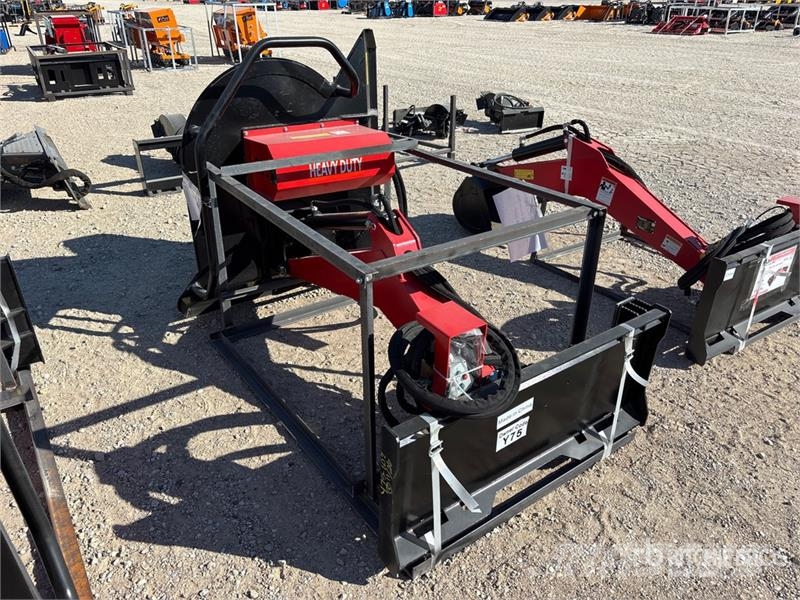 Raytree RABC44 44 in Articulating Skid Steer Brush Monterade och påhängda gräsklippare