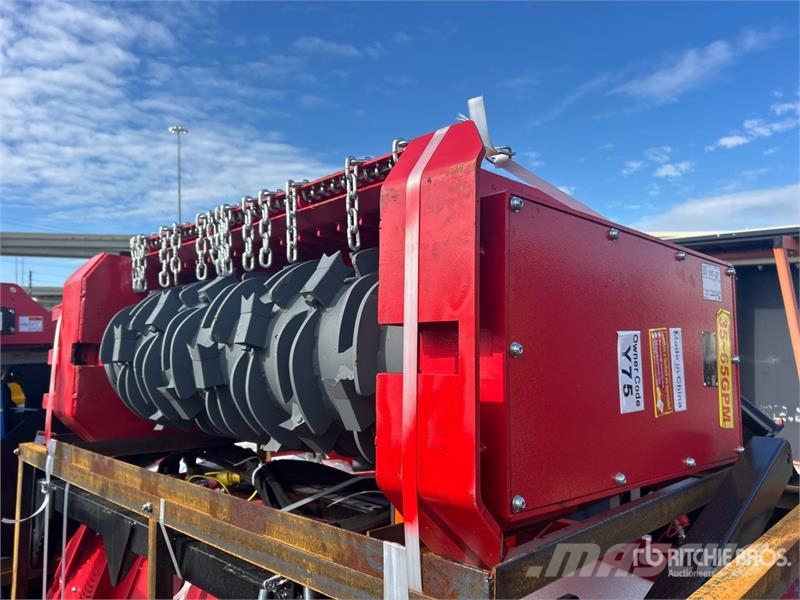 Raytree REDM50S 50 in Excavator Mulcher - Fits Cat その他部品