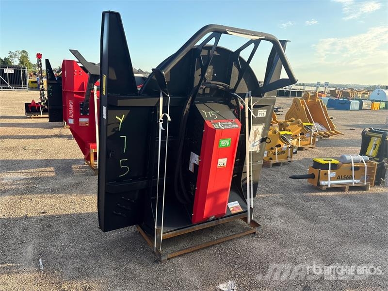 Raytree RHBC72S 72 in 4-Blade Skid Steer Brush Cut Gemonteerde en gesleepte maaiers