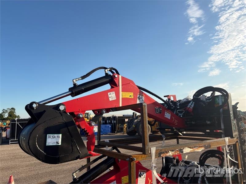 Raytree RMDB82 82 in Skid Steer Backhoe (Unused) Backhoes