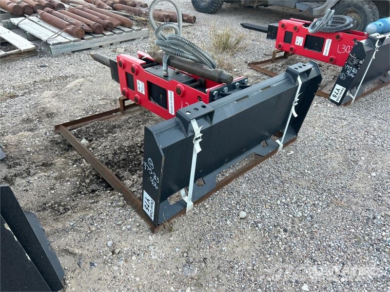 Raytree RMH680 . Skid Steer Breaker Гидромолоты
