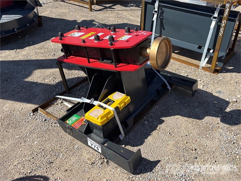 Raytree RMPP680 Skid Steer Post Driver (Unused) Zäune und Zubehör