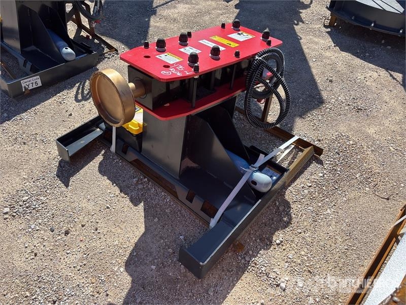Raytree RMPP680 Skid Steer Post Driver (Unused) Zäune und Zubehör