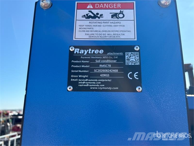 Raytree RMSC78 78 in Skid Steer Power Rake (Unused Ancinhos e espalhadores de feno