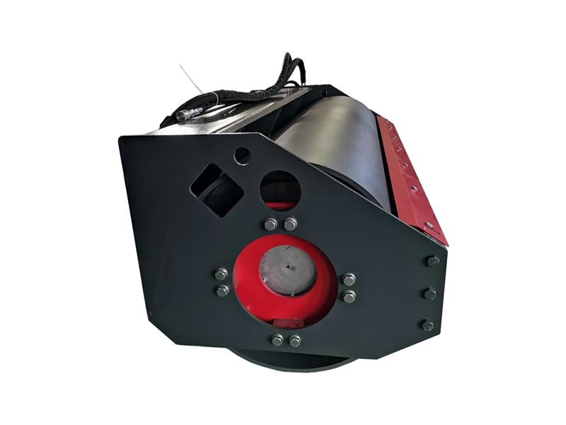 Raytree RMVR76 76 in Skid Steer Vibratory Roller ( Walzen