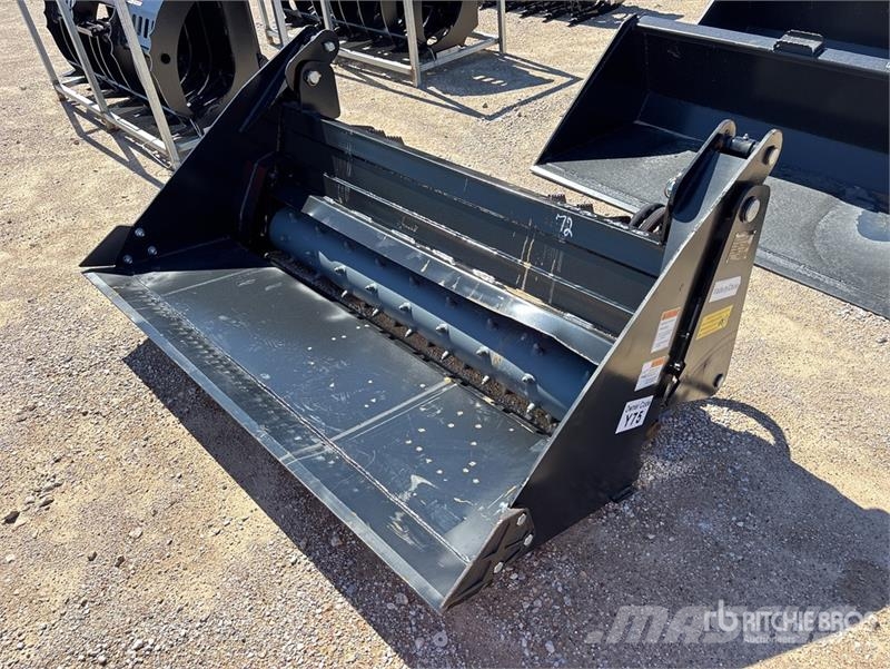  Raytree RPRB72 72 in Power Rake Skid Steer Bucket  Kašike / Korpe