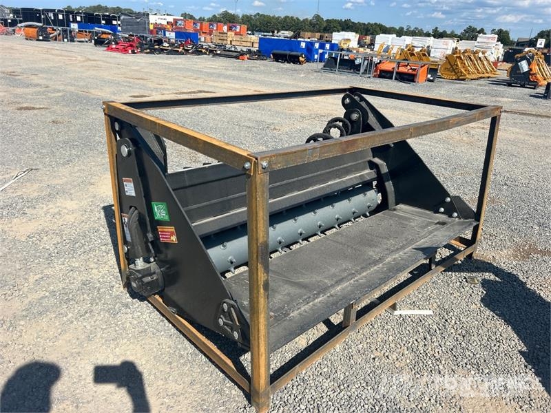  Raytree RPRB72 72 in Power Rake Skid Steer Bucket  Cucharones