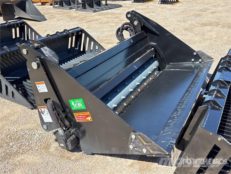  Raytree RPRB72 72 in Power Rake Skid Steer Bucket  Kašike / Korpe
