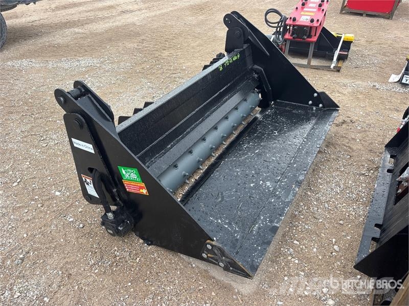 Raytree RPRB72 72 in Skid Steer Bucket (Unused) Godet