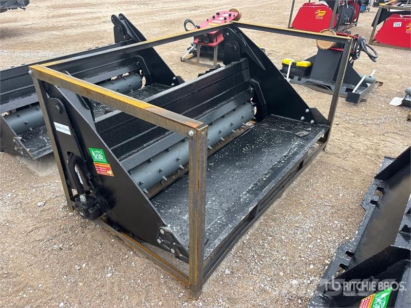 Raytree RPRB72 72 in Skid Steer Bucket (Unused) Godet