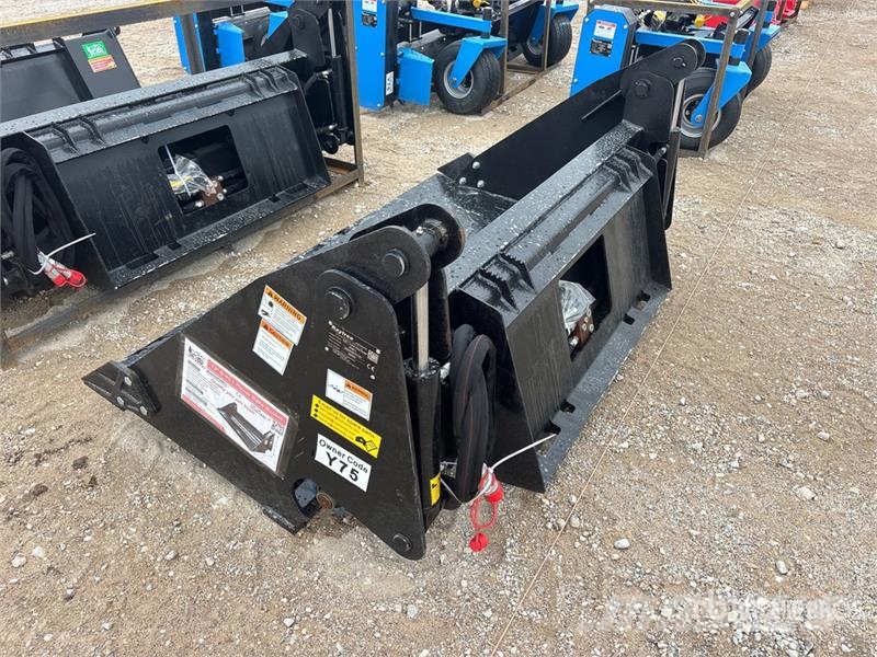 Raytree RPRB72 72 in Skid Steer Bucket (Unused) Godet
