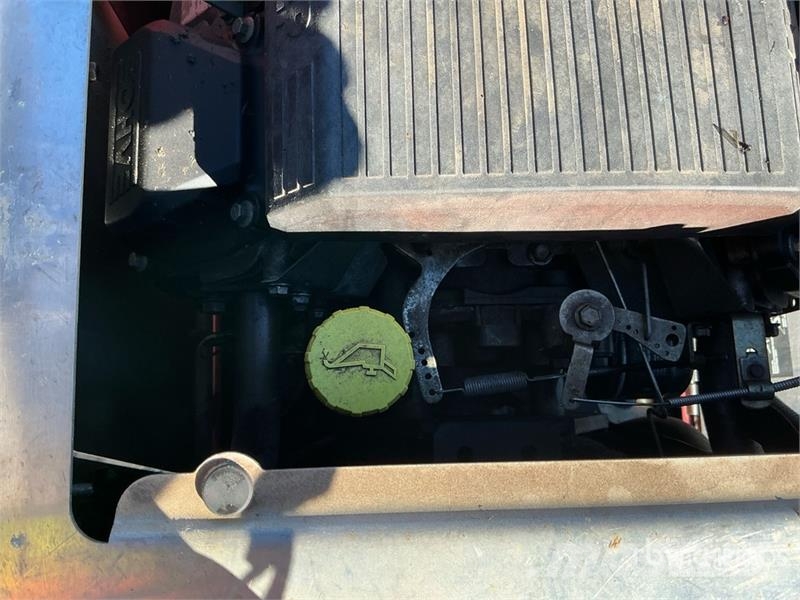 Red-D-Arc GX300 300 A Mobile Multi-Process Engine Welding Equipment