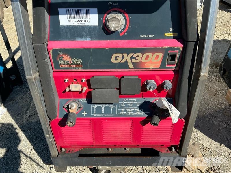 Red-D-Arc GX300 300 A Mobile Multi-Process Engine Welding Equipment