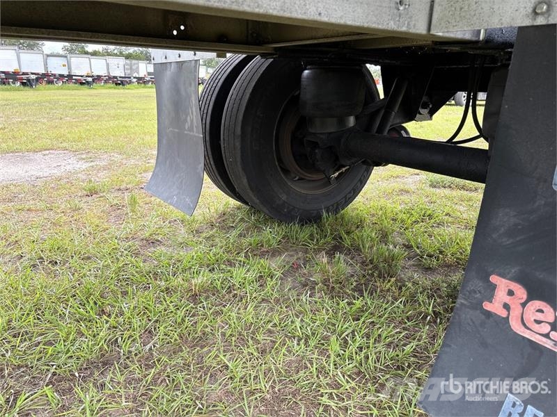 Reitnouer 48 ft T/A Spread Axle Flatbed Trailer Remorque ridelle
