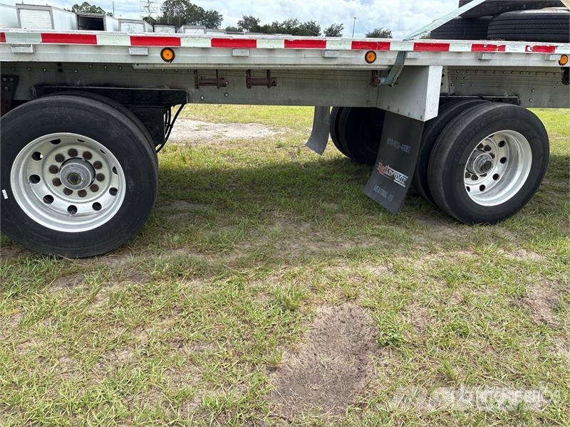 Reitnouer 48 ft T/A Spread Axle Flatbed Trailer Remorque ridelle