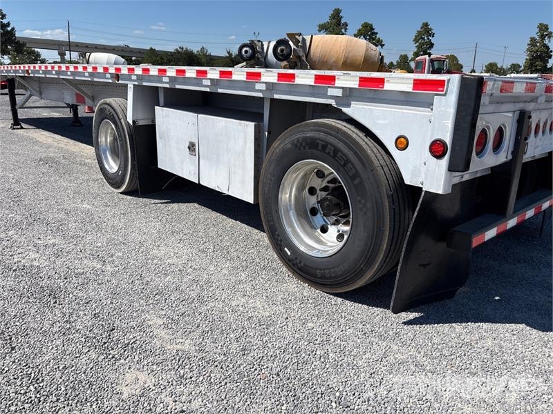Reitnouer 48 ft T/A Spread Axle Flatbed Trailer Plato/keson prikolice