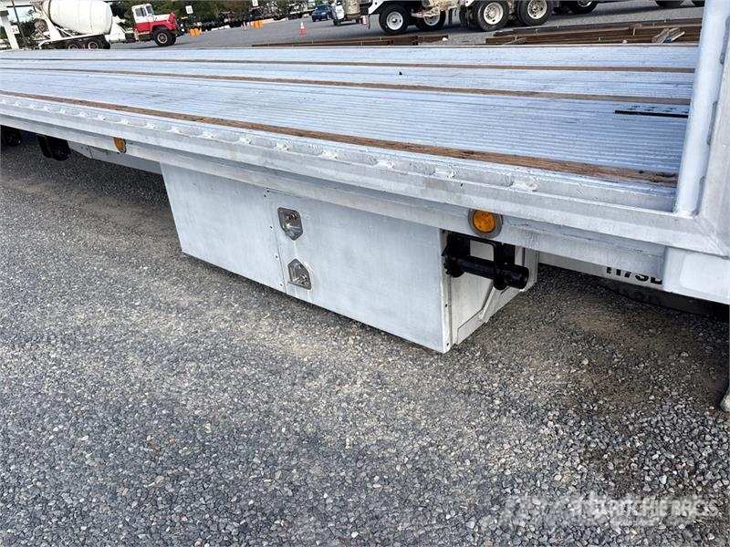 Reitnouer 48 ft T/A Spread Axle Step Deck Trailer Mažų aukščių krautuvai
