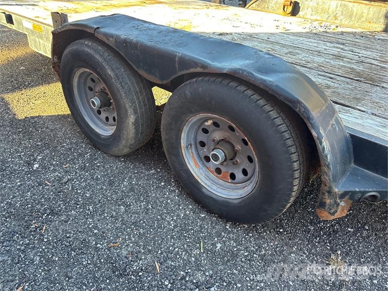 Rice 16 ft T/A Equipment Trailer مقطورات مركبات نقل